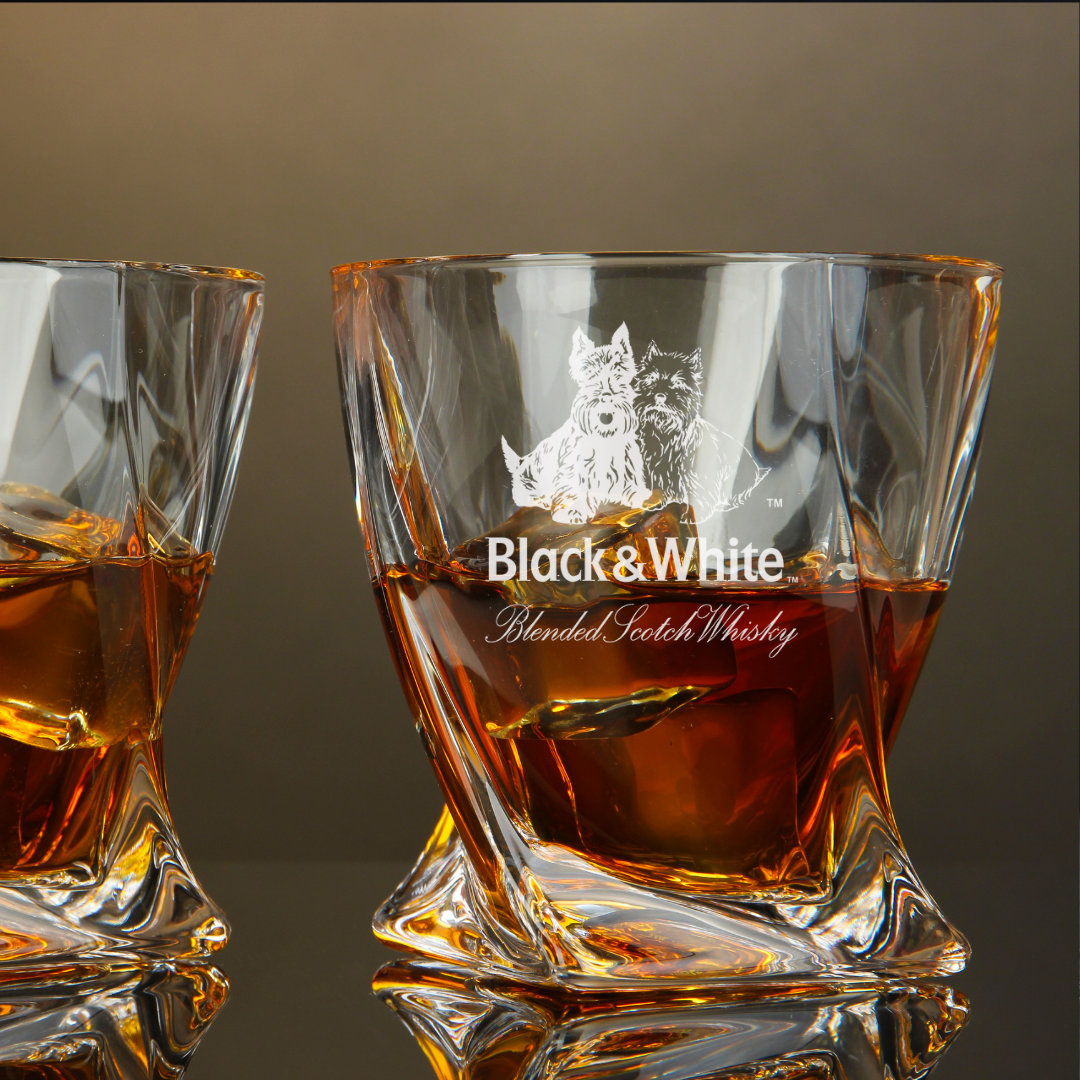 Black & White Blended Scotch Whisky Twisted Whiskey Glass 10oz