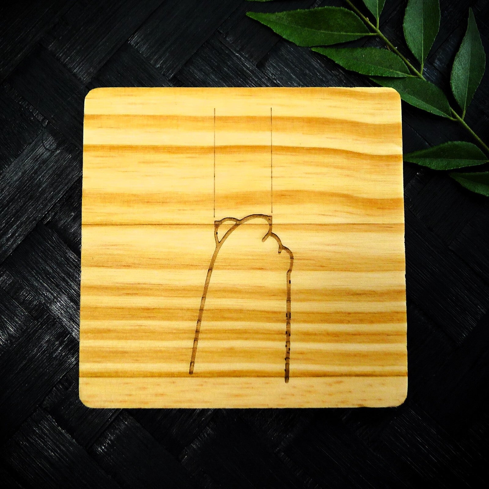 Cute Cat Claw Wooden Coaster Set - Cute Engraved Minimalist Cat Paw Design