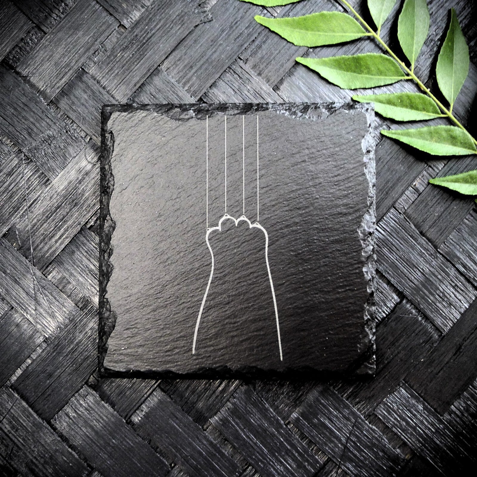 Cute Cat Claw Slate Coaster Set - Cute Engraved Minimalist Cat Paw Design