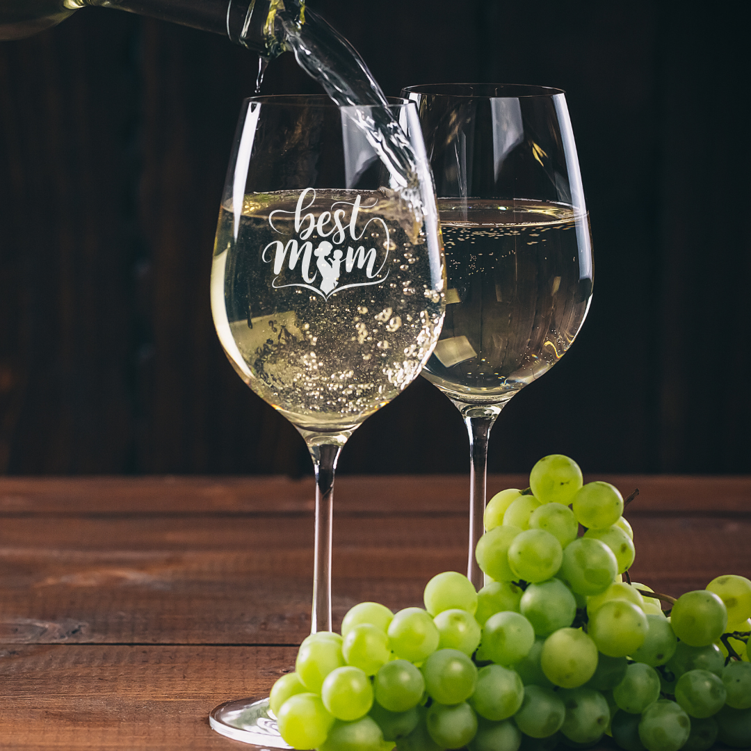 Custom Engraved Best Mom Crystal Wine Glass – 12 oz Long Stem Mothers Day Gift