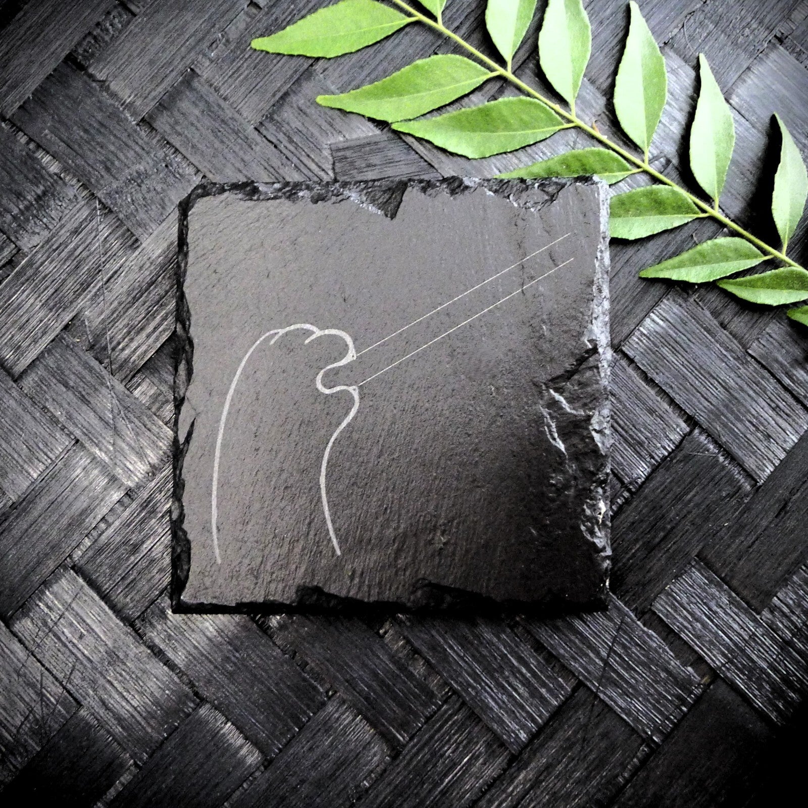Cute Cat Claw Slate Coaster Set - Cute Engraved Minimalist Cat Paw Design