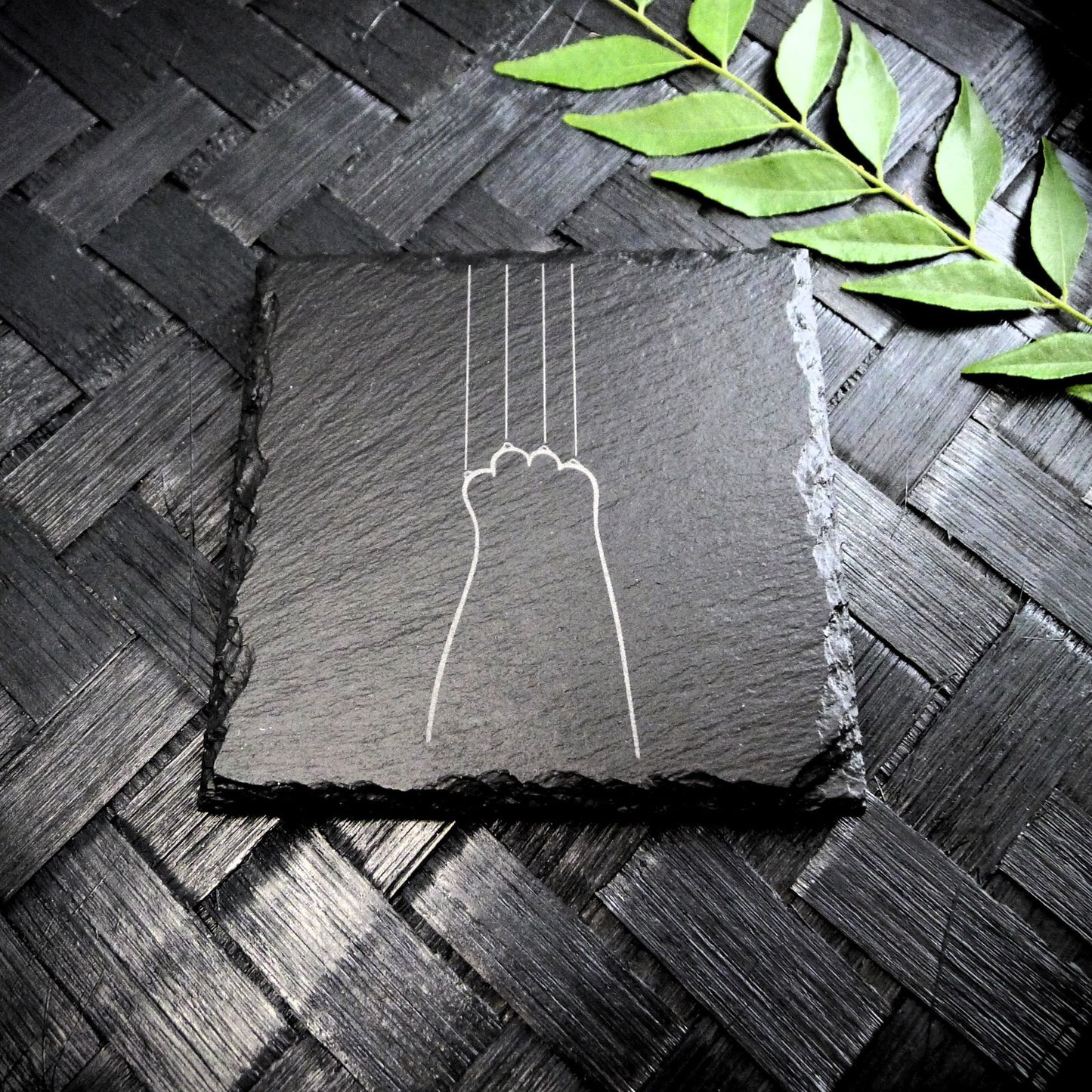 Cute Cat Claw Slate Coaster Set - Cute Engraved Minimalist Cat Paw Design