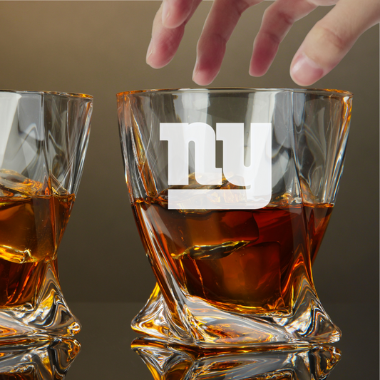 Custom Engraved New York Giants Whiskey Glass – 10 oz Twisted Rocks Glass