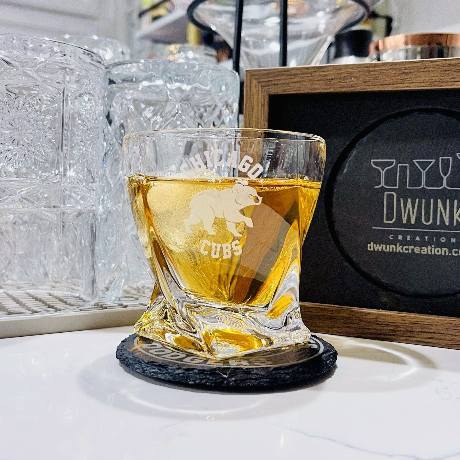 Custom Engraved Chicago Cubs Whiskey Glass – 10 oz Twisted Rocks Glass