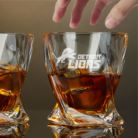 Custom Engraved Detroit Lions Whiskey Glass – 10 oz Twisted Rocks Glass