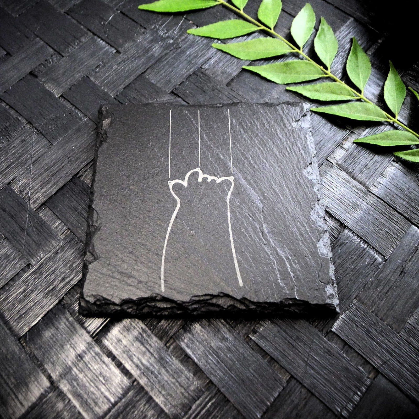 Cute Cat Claw Slate Coaster Set - Cute Engraved Minimalist Cat Paw Design