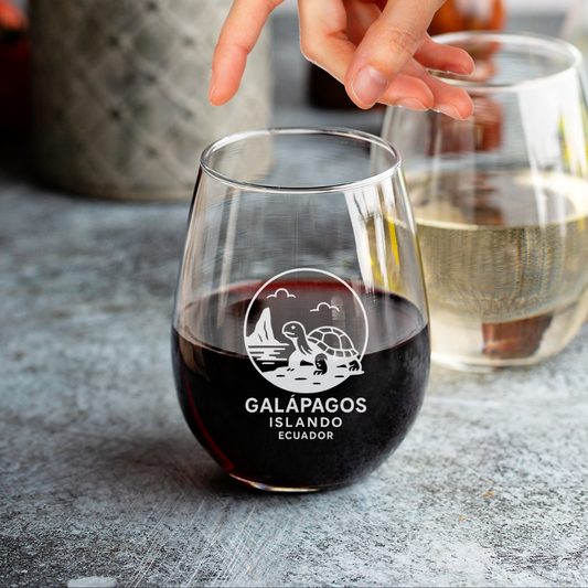 Custom Engraved Galapagos Islands Tortoise Wine Glass – 15 oz Stemless Glass