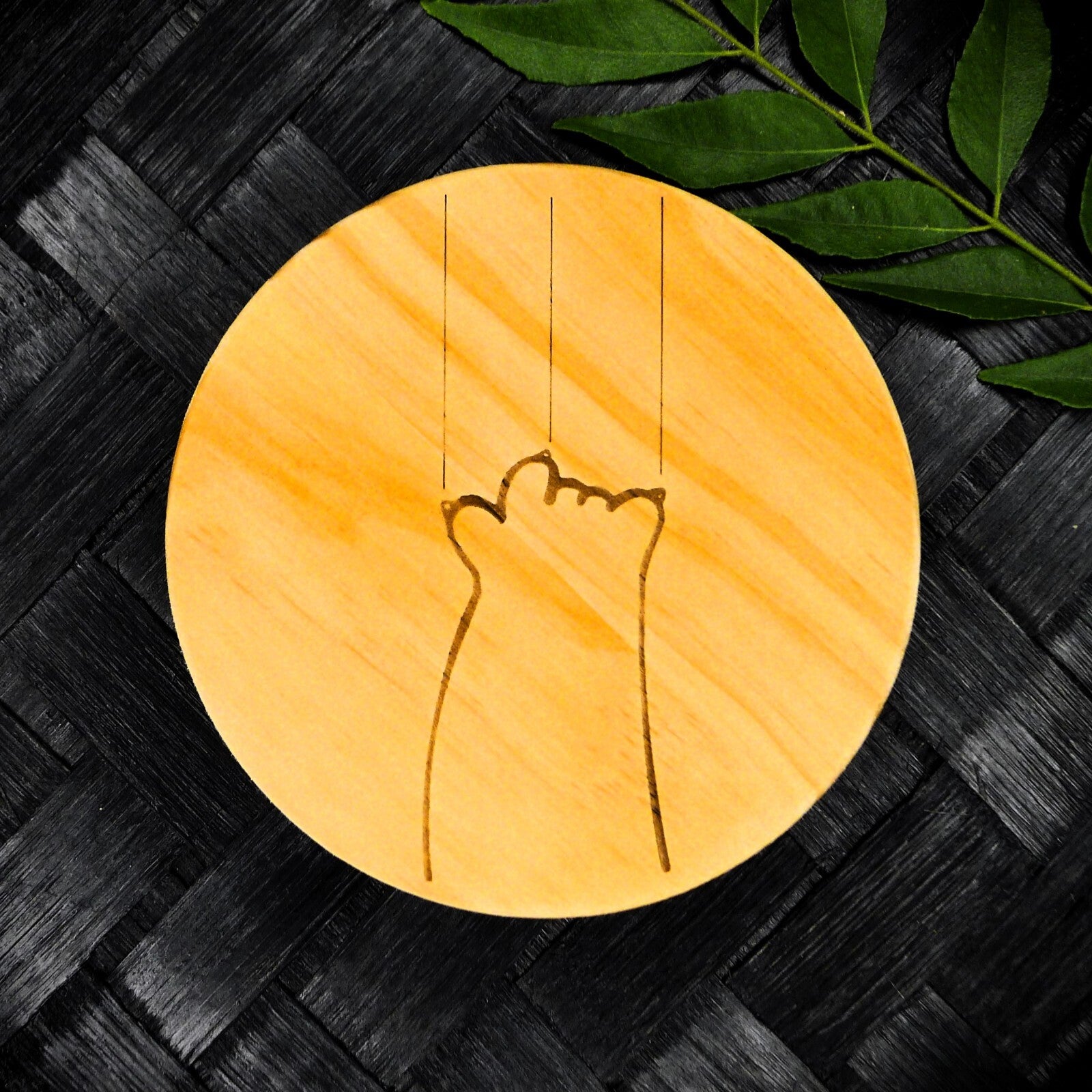 Cute Cat Claw Wooden Coaster Set - Cute Engraved Minimalist Cat Paw Design