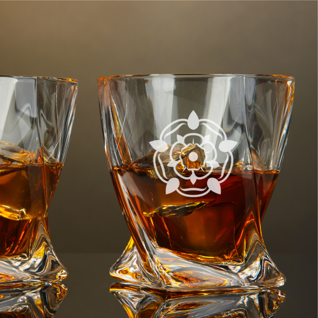 Custom Engraved Tudor Rose Whiskey Glass – 10 oz Twisted Rocks Glass