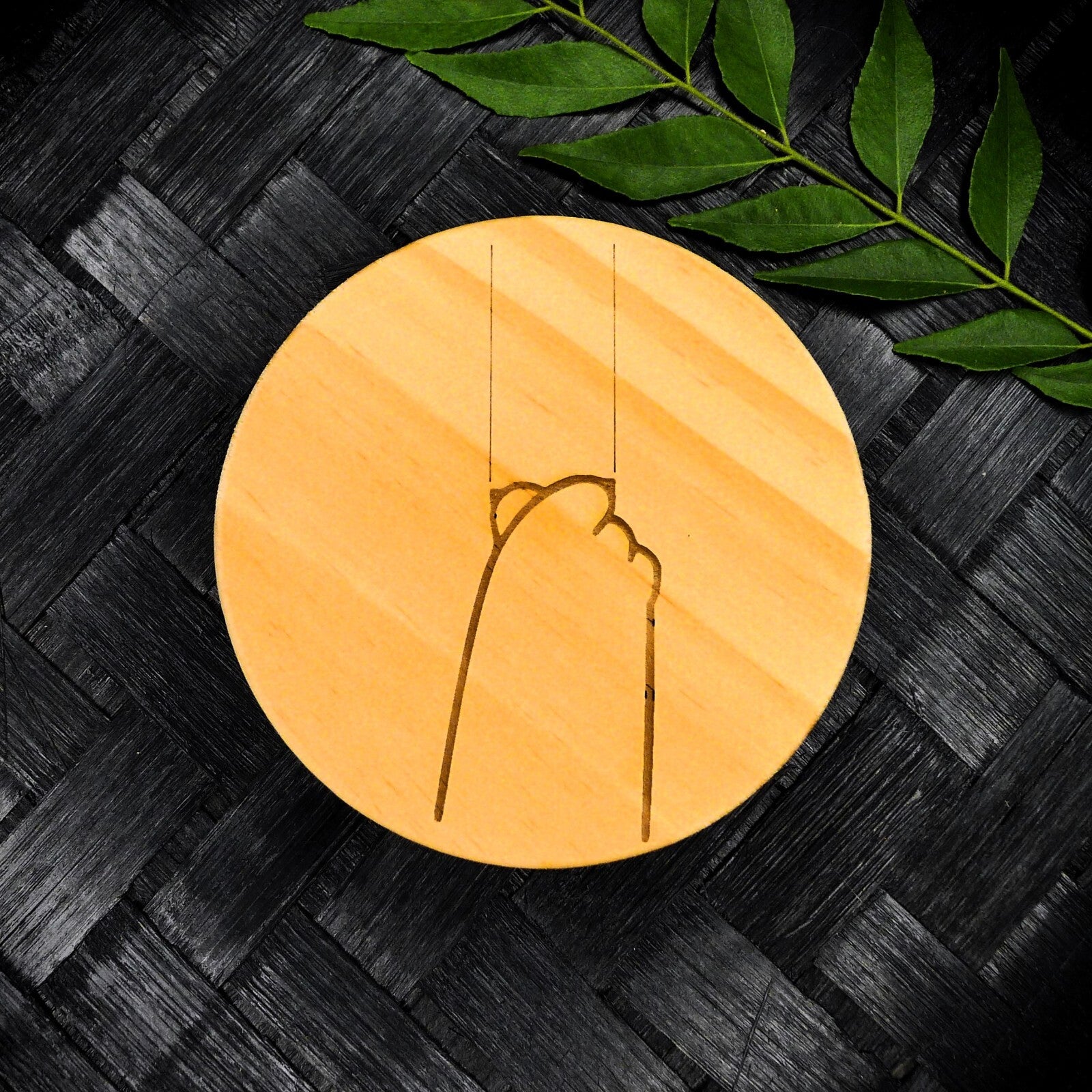 Cute Cat Claw Wooden Coaster Set - Cute Engraved Minimalist Cat Paw Design