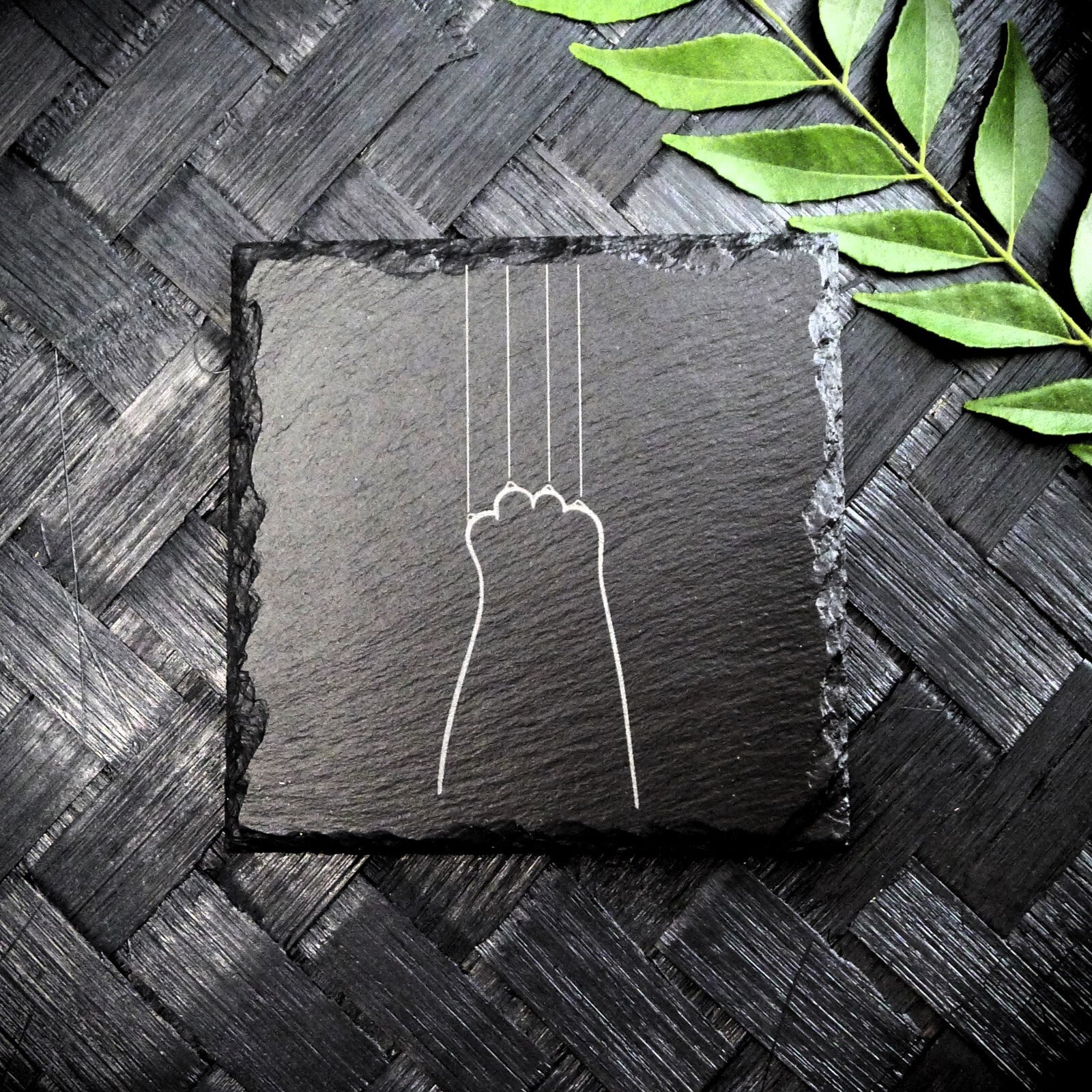 Cute Cat Claw Slate Coaster Set - Cute Engraved Minimalist Cat Paw Design