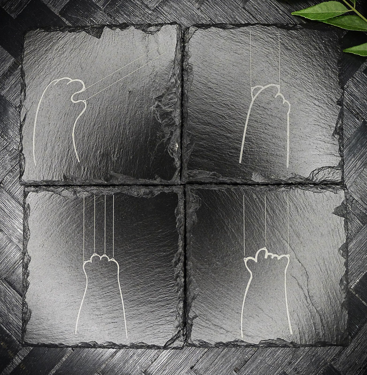 Cute Cat Claw Slate Coaster Set - Cute Engraved Minimalist Cat Paw Design