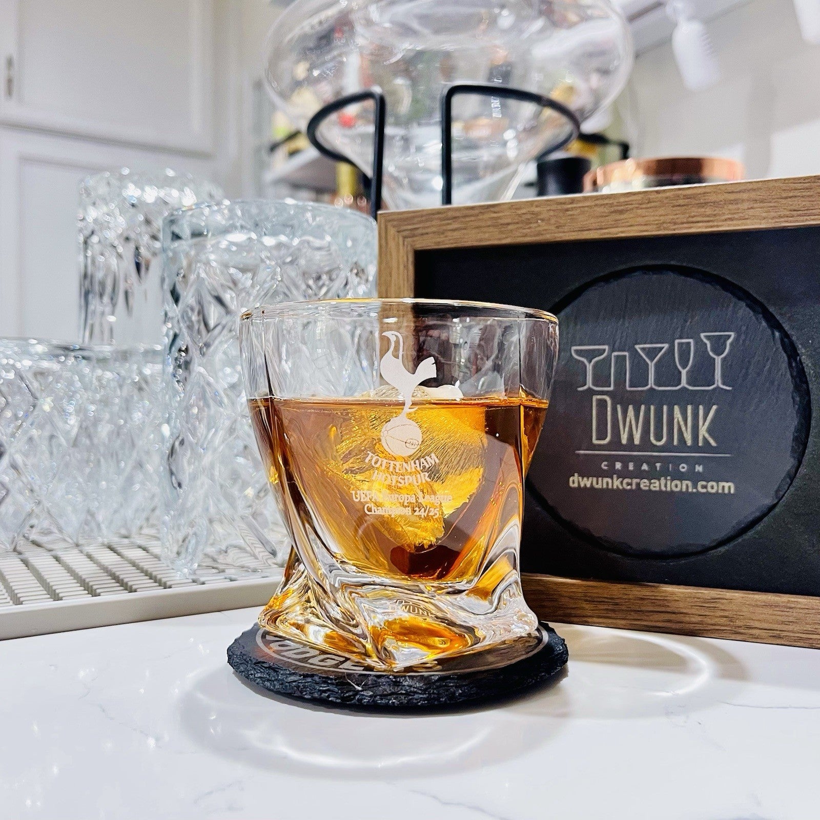 Tottenham Hotspur Whiskey Glass – 10 oz Twisted UEFA Europa League Champion