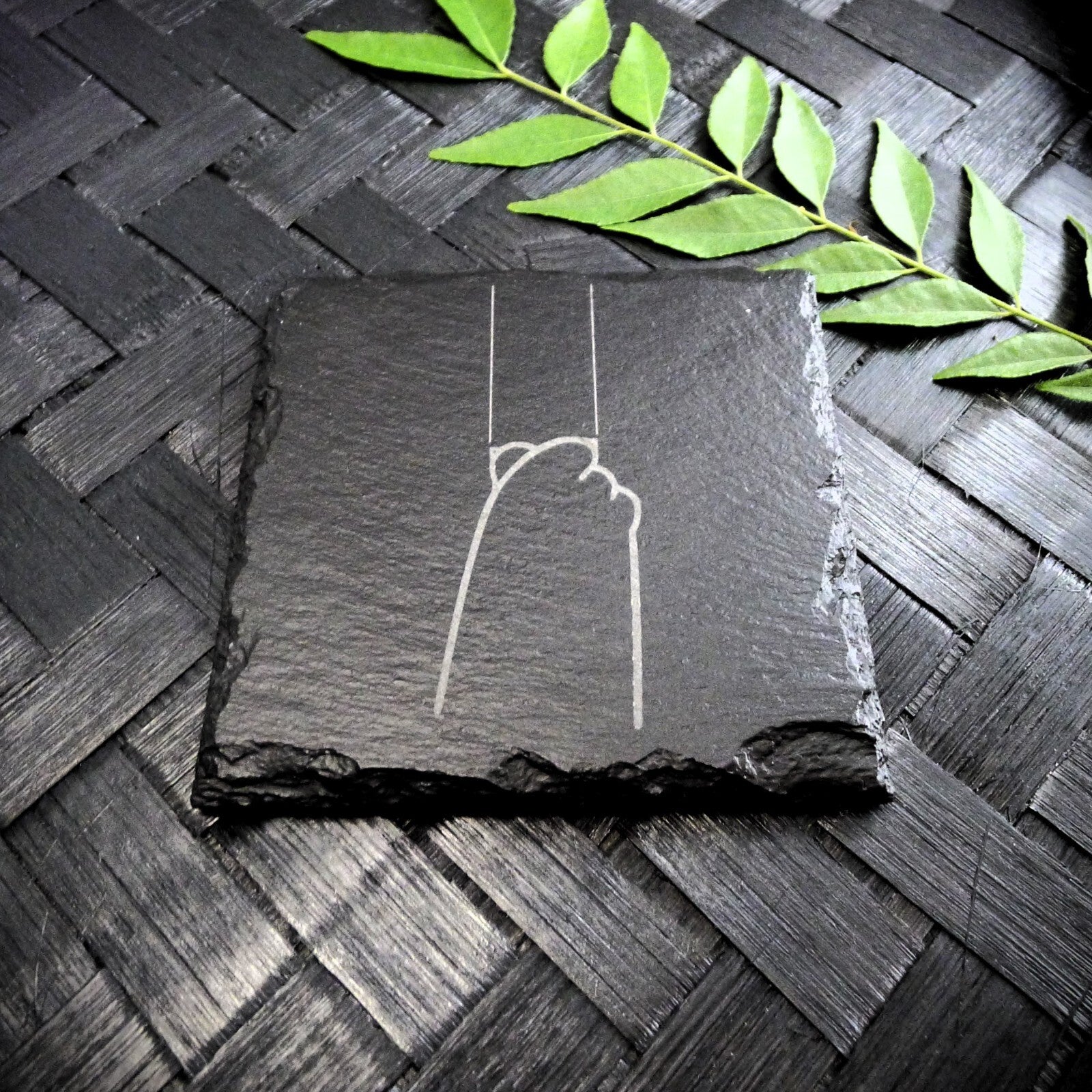 Cute Cat Claw Slate Coaster Set - Cute Engraved Minimalist Cat Paw Design