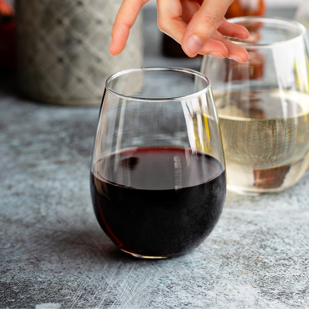 Stemless Wine Glass 15oz – blank lifestyle (Your Logo MTO)